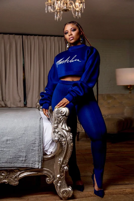 Closeout Sale Signature Crop Sweatshirt - XS